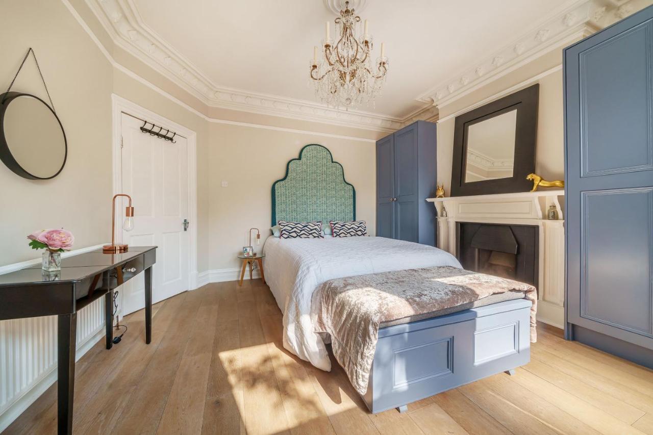 Stunning 3b2ba Huge Entertaining Space And Hottub! Apartment *